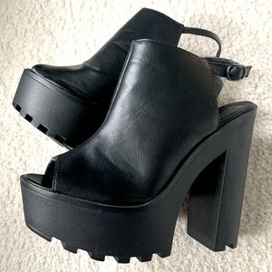 Charlotte Russe Black Open Toed Platform Shoe